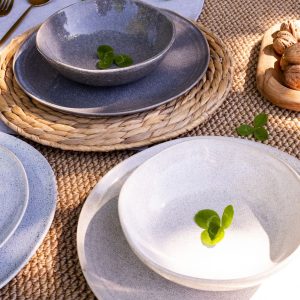 Service d'assiettes 18 pièces, ZAO