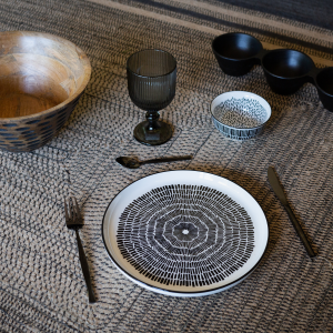 Service d'assiettes et bols 18 pièces, YUCATAN